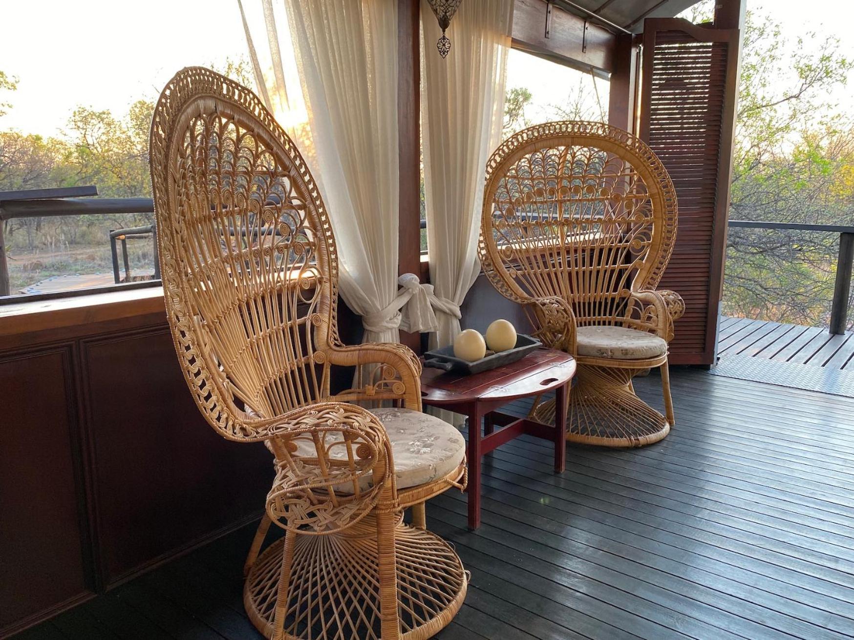 Out In Africa Wildlife Lodge Hammanskraal Exterior photo